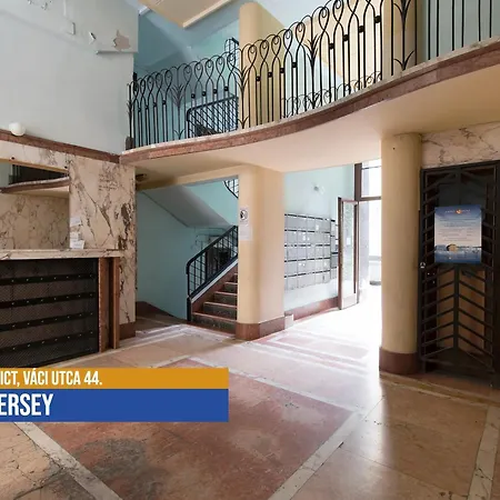 Little Americas Downtown *