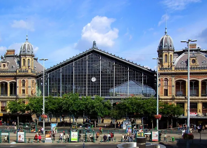 Little Americas Downtown *